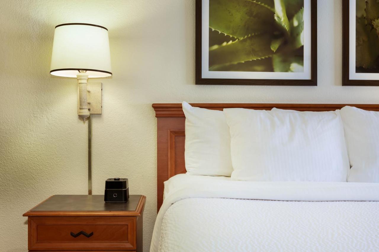 La Quinta Inn By Wyndham Austin Oltorf Εξωτερικό φωτογραφία