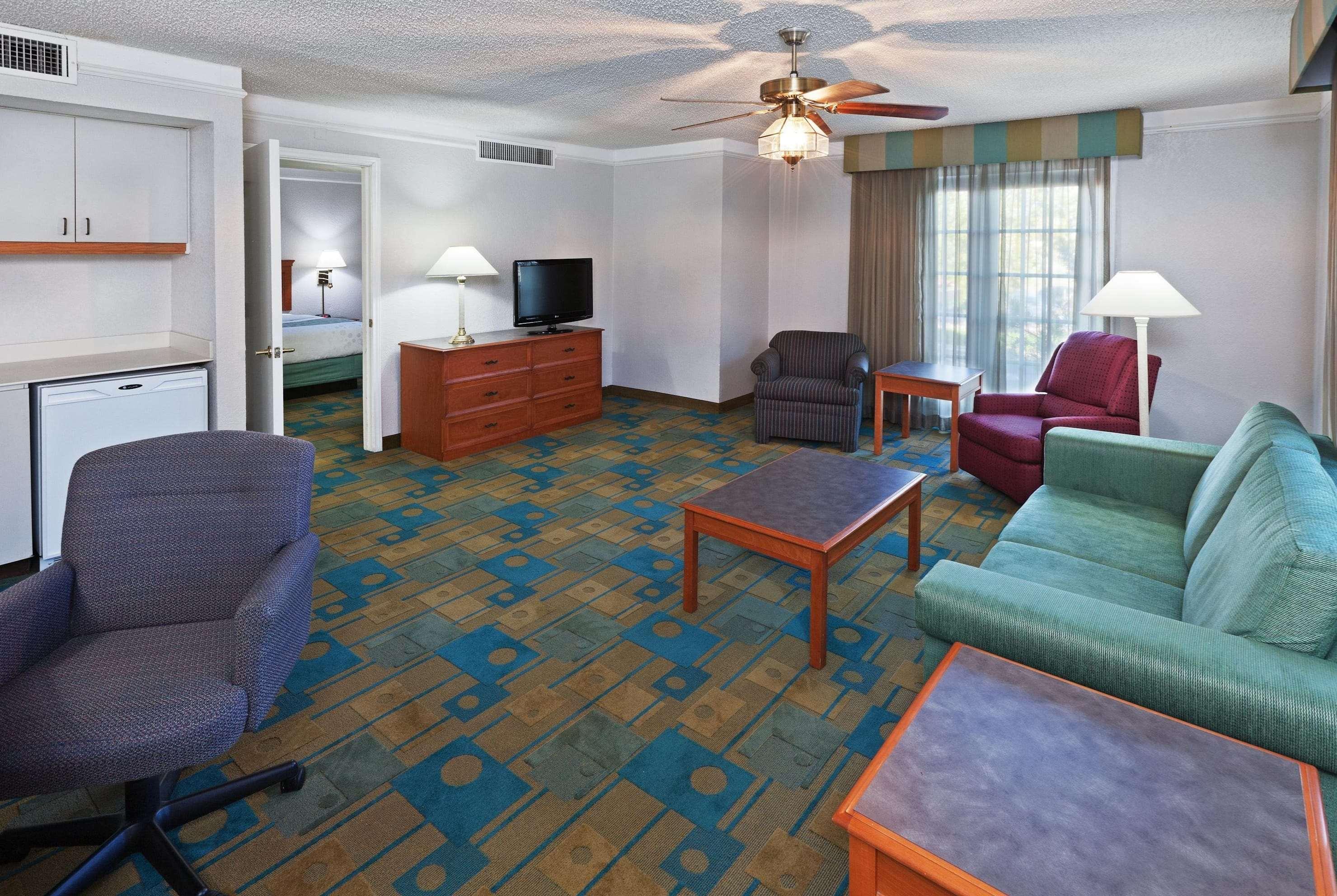 La Quinta Inn By Wyndham Austin Oltorf Εξωτερικό φωτογραφία
