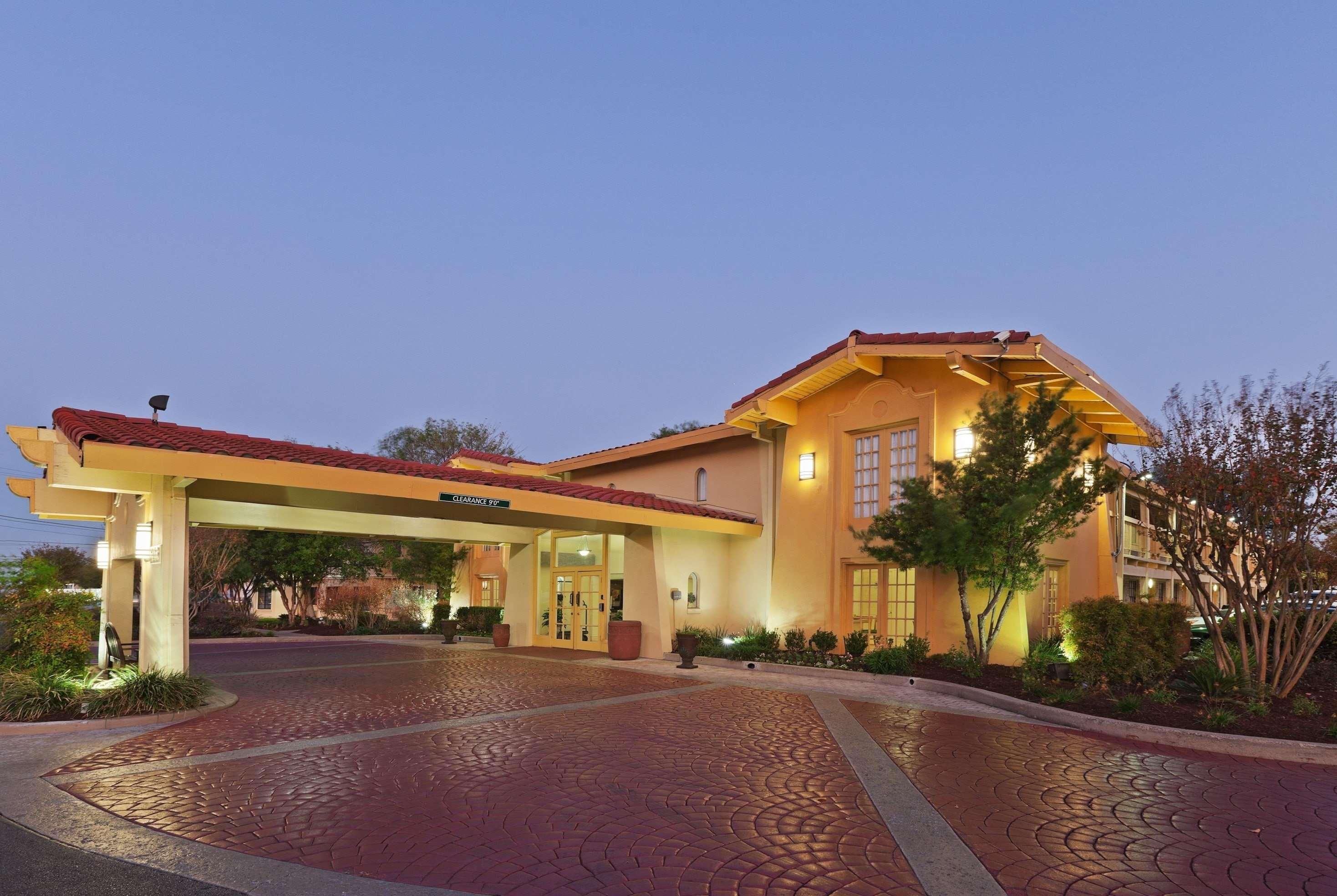 La Quinta Inn By Wyndham Austin Oltorf Εξωτερικό φωτογραφία