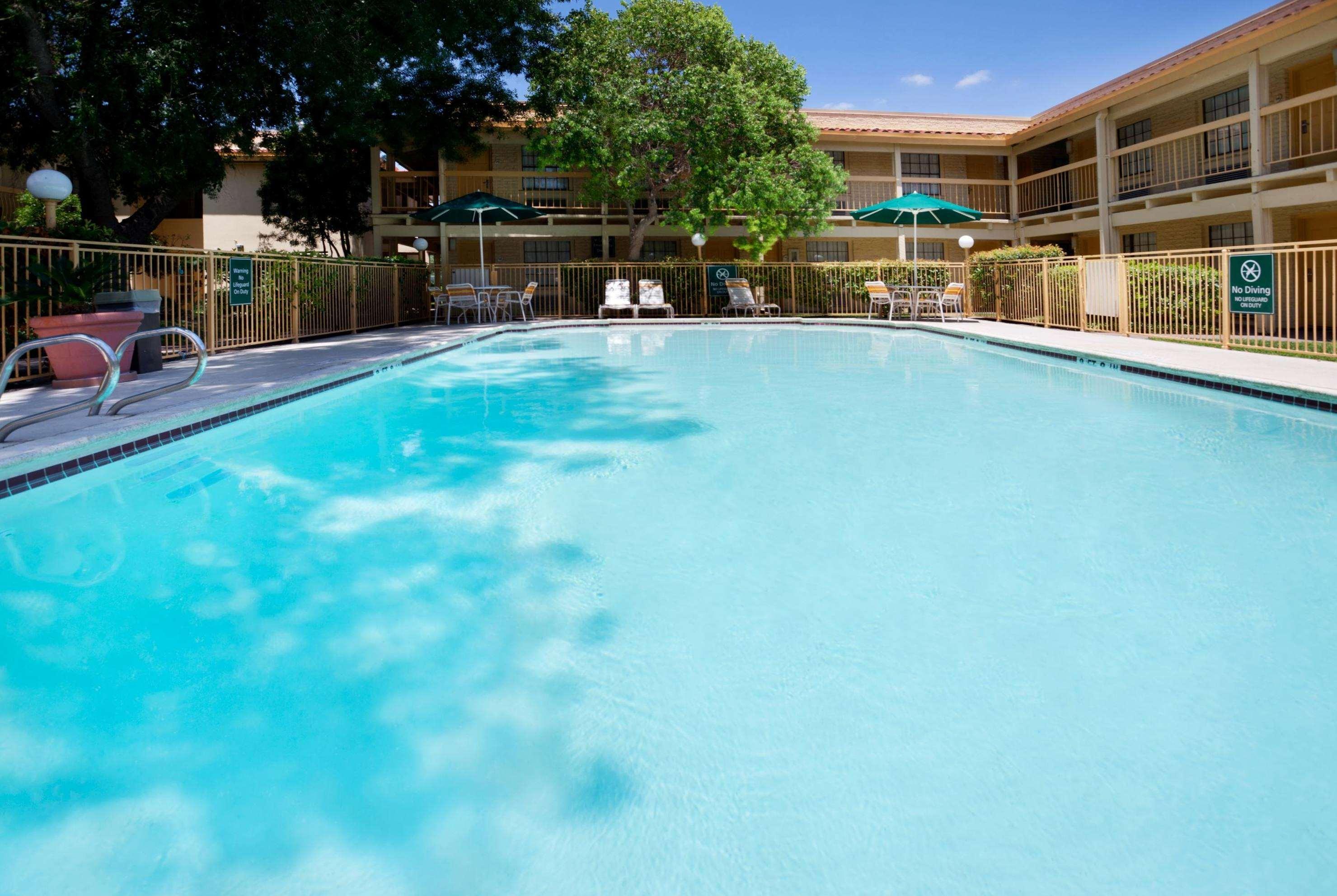 La Quinta Inn By Wyndham Austin Oltorf Εξωτερικό φωτογραφία