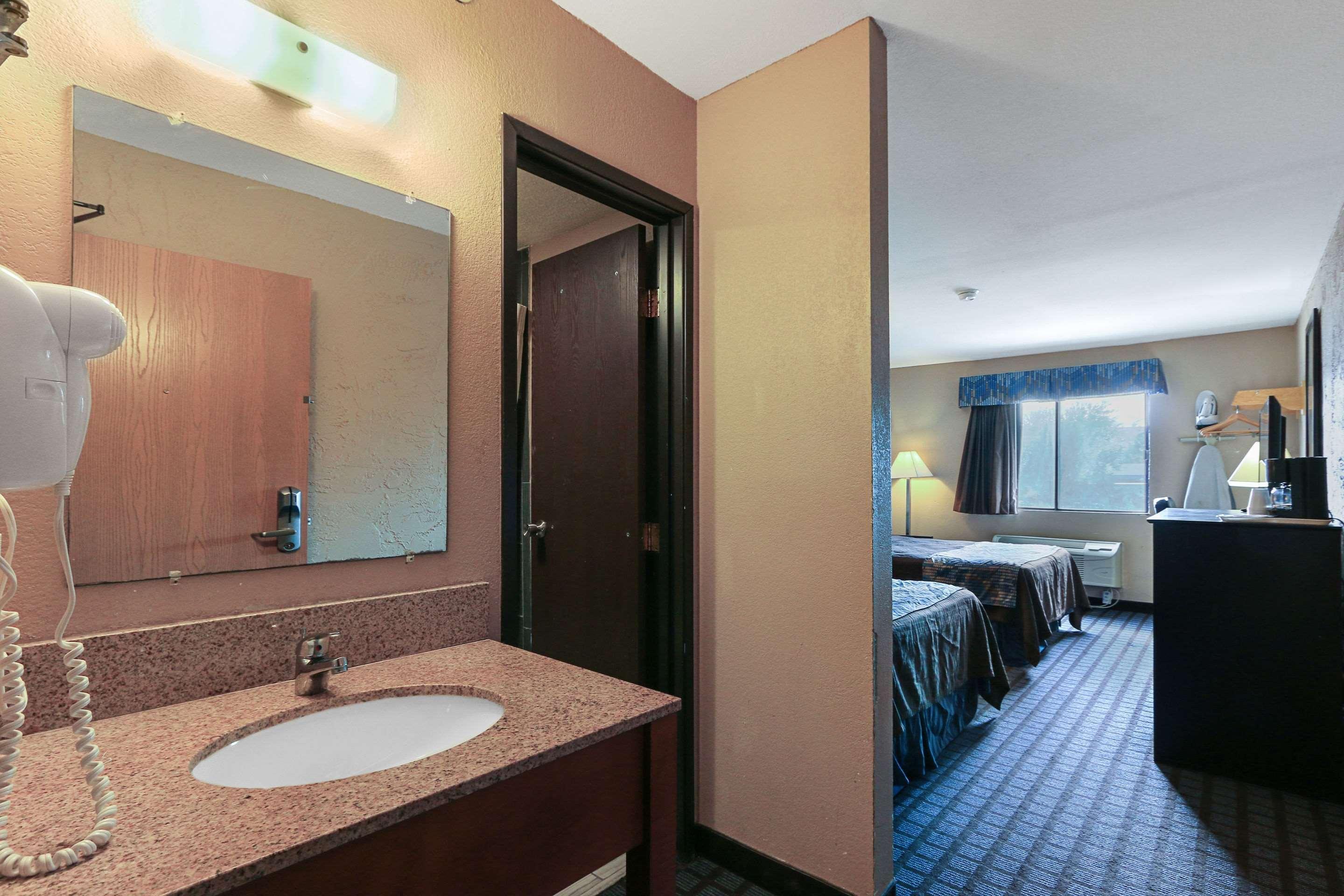 La Quinta Inn By Wyndham Austin Oltorf Δωμάτιο φωτογραφία