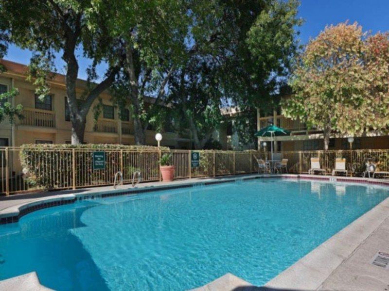 La Quinta Inn By Wyndham Austin Oltorf Εξωτερικό φωτογραφία
